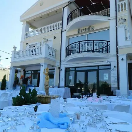 Arcadia Suites&spa Galatás